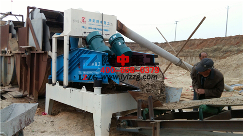 新型細(xì)砂回收設(shè)備 新型細(xì)砂回收設(shè)備.jpg