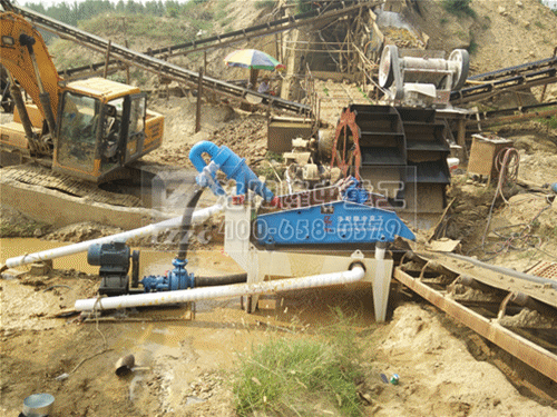 細(xì)砂提取機(jī)現(xiàn)場 細(xì)砂提取機(jī)現(xiàn)場.gif